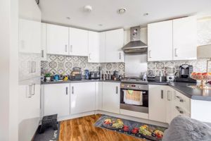 Kitchen- click for photo gallery